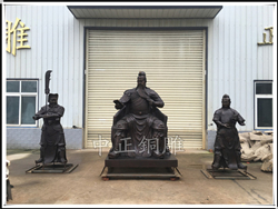 關(guān)公關(guān)平周倉(cāng)銅像